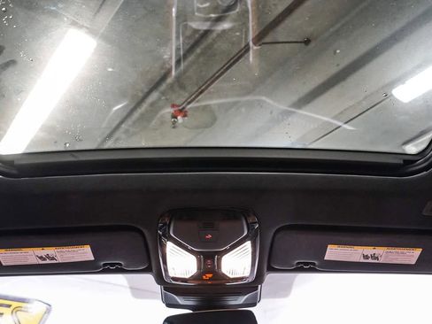 Used 2024 BMW X6 xDrive40i w/ M Sport Professional Package image 16