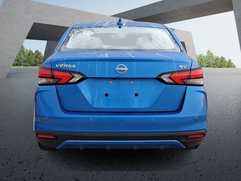 Certified 2023 Nissan Versa SV image 5