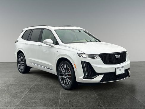 New 2025 Cadillac XT6 Sport w/ Platinum Package image 1