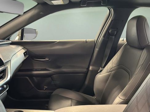 Used 2025 Lexus UX 300h AWD w/ Accessory Package (Z2) image 13