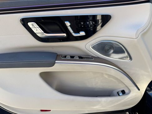 Certified 2023 Mercedes-Benz EQS 580 4MATIC Sedan image 12