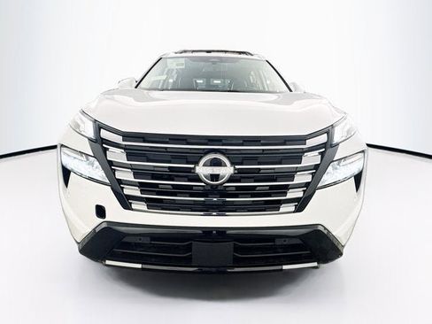 New 2026 Nissan Rogue Platinum w/ Platinum Premium Package image 2