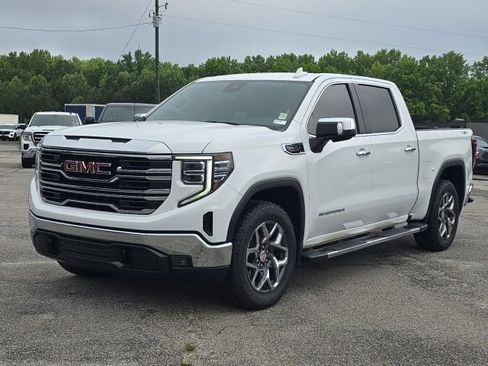 Used 2023 GMC Sierra 1500 SLT w/ SLT Premium Package AWD/4WD image 1