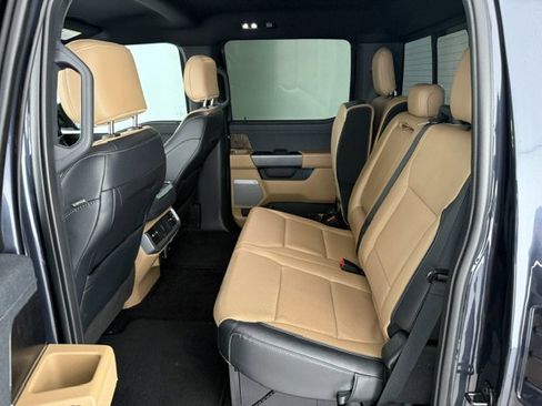 Used 2021 Ford F150 Lariat RWD image 13