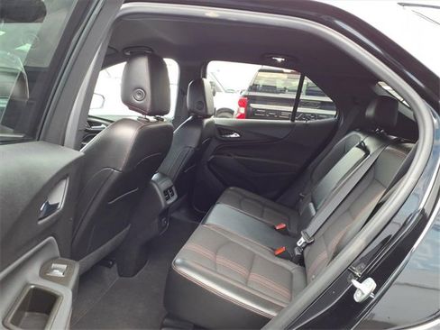 Used 2023 Chevrolet Equinox RS image 17
