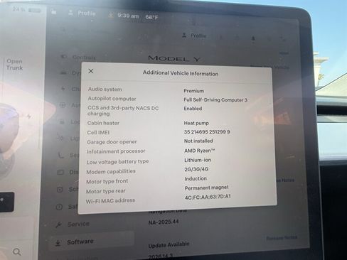Used 2022 Tesla Model Y Long Range AWD/4WD image 24
