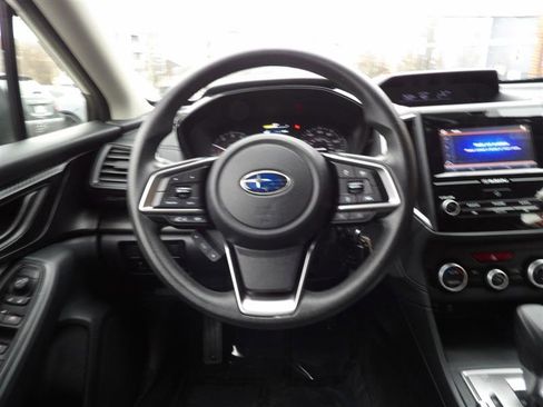 Used 2020 Subaru Crosstrek 2.0i image 17