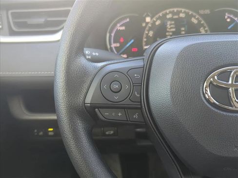 New 2025 Toyota RAV4 XLE image 13