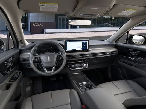 New 2026 Lincoln Corsair Premiere FWD image 10