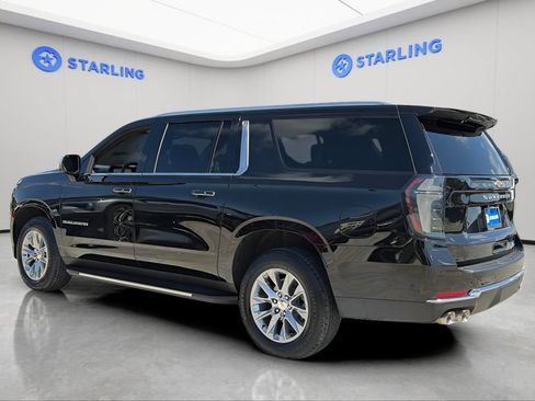 Certified 2025 Chevrolet Suburban Premier RWD image 5