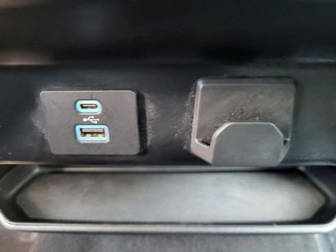 Used 2023 Ford F150 XLT AWD/4WD image 52