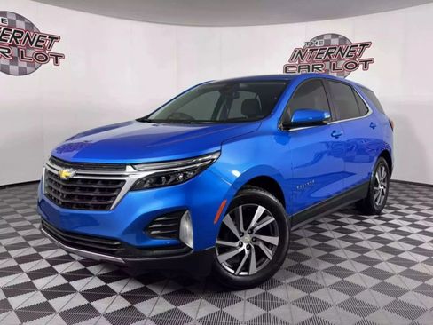 Used 2024 Chevrolet Equinox LT image 1