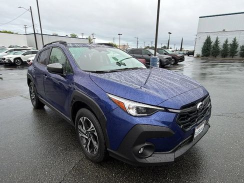 Used 2025 Subaru Crosstrek 2.0i Premium AWD/4WD image 2
