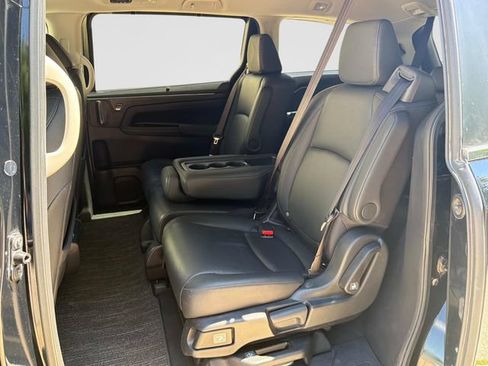 Certified 2025 Honda Odyssey EX-L image 17
