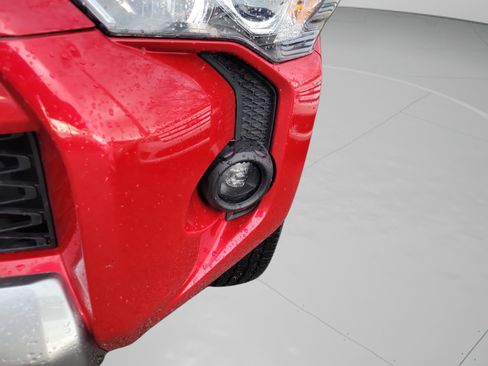 Used 2021 Toyota 4Runner TRD Off-Road Premium image 21