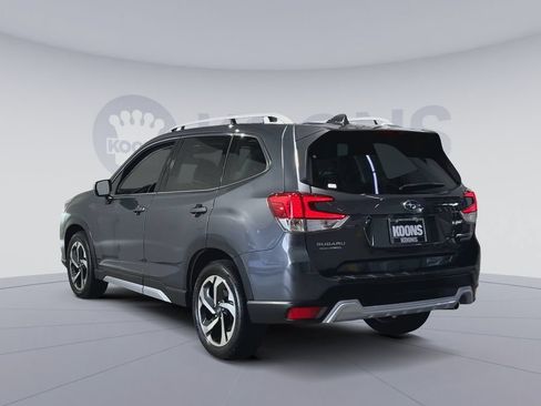 Used 2023 Subaru Forester Touring AWD/4WD image 10