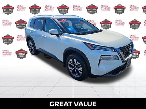 Used 2023 Nissan Rogue SV w/ SV Premium B Package image 7