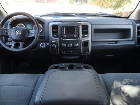 Used 2016 RAM 1500 Express w/ Popular Equipment Group AWD/4WD image 16