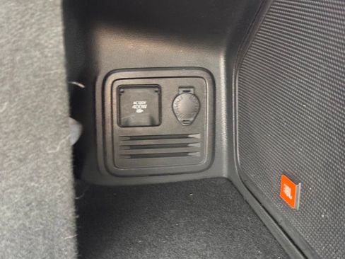 Used 2019 Toyota 4Runner Limited RWD image 40