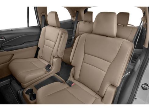 Used 2020 Honda Pilot Touring image 13