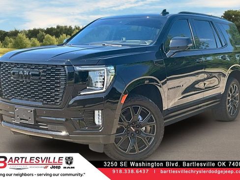 Used 2021 GMC Yukon Denali w/ Denali Premium Package AWD/4WD image 1
