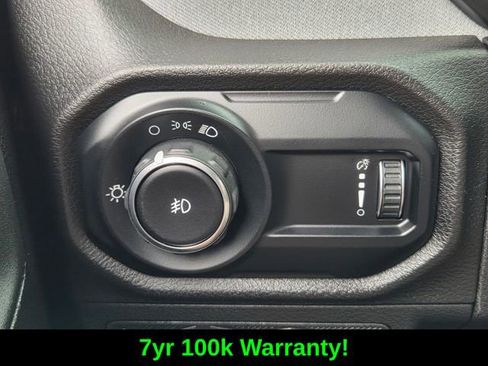 Used 2025 Jeep Wrangler Sport AWD/4WD image 22