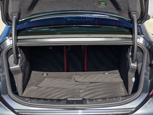 Used 2024 Audi e-tron GT Premium Plus image 29