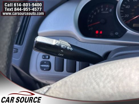 Used 2004 Toyota Highlander 2WD image 14