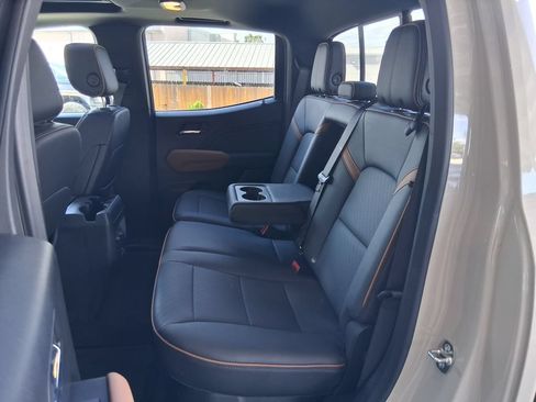 Used 2026 GMC Canyon AT4 w/ Technology Plus Package AWD/4WD image 21