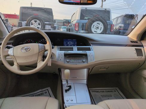 Used 2008 Toyota Avalon XLS FWD image 13