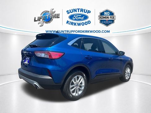 Used 2022 Ford Escape SE FWD image 6