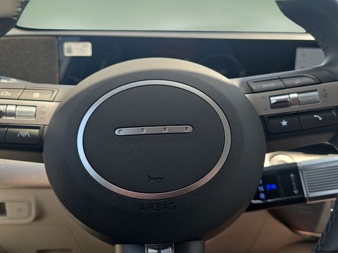 Used 2024 Hyundai Kona SEL FWD image 12