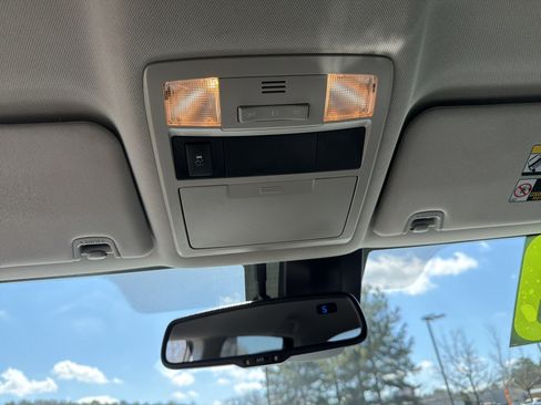 Used 2019 Toyota Tacoma SR5 image 5