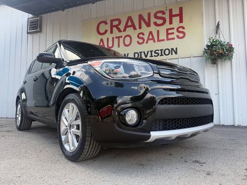 Used 2017 Kia Soul + FWD image 1