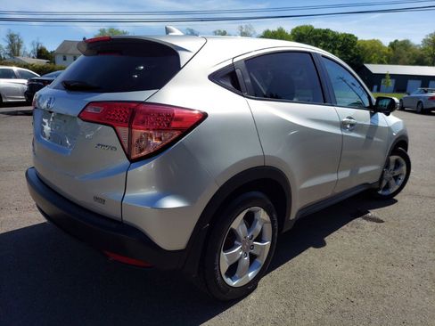 Used 2016 Honda HR-V EX image 4