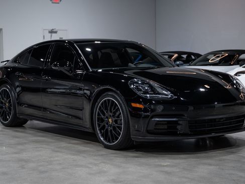 Used 2020 Porsche Panamera 4S AWD/4WD image 14