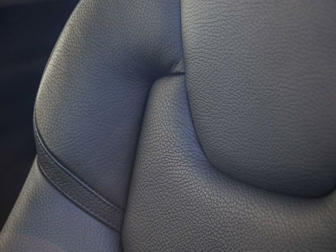 Used 2023 Volvo XC90 B6 Core w/ Climate Package image 29