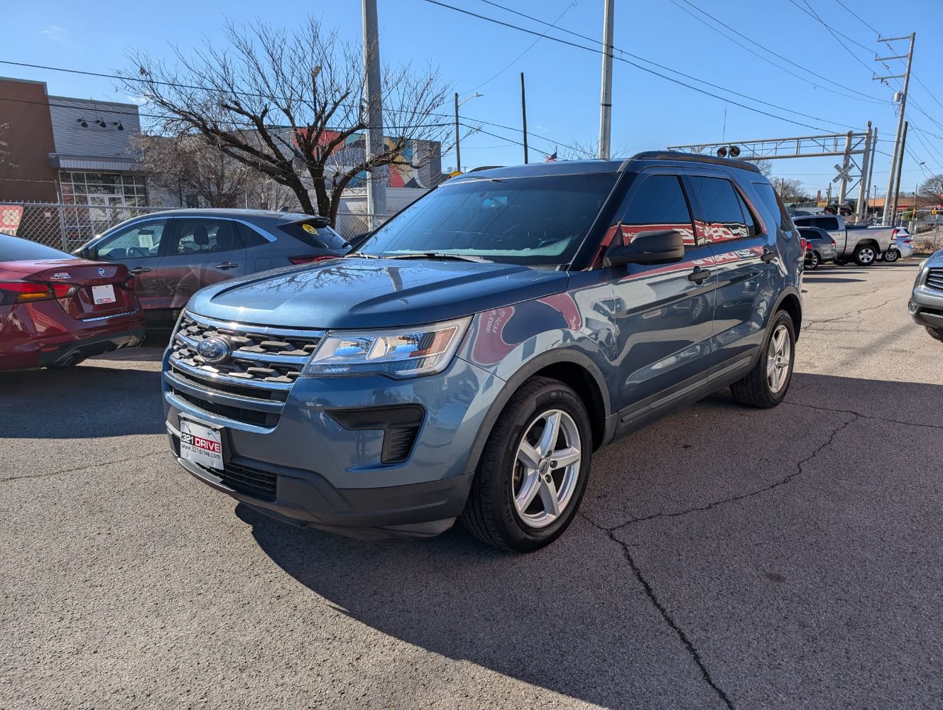 Used 2018 Ford Explorer FWD image 2