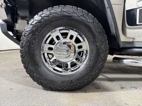 Used 2006 HUMMER H2 image 6