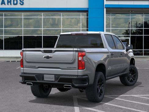 New 2026 Chevrolet Silverado 1500 Custom Trail Boss w/ Dark Appearance Package image 4