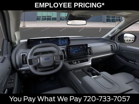 New 2026 Ford Expedition Active AWD/4WD image 10