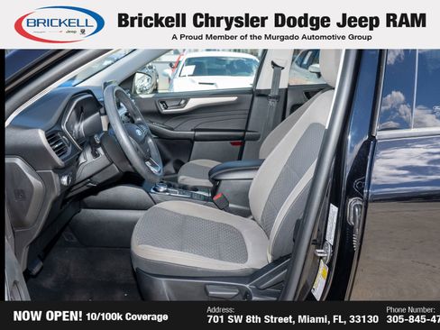 Used 2022 Ford Escape SE image 15