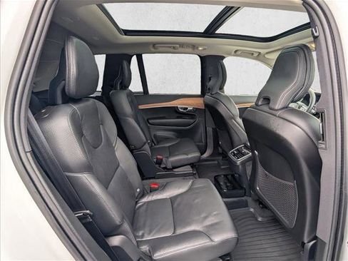 Used 2024 Volvo XC90 B6 Plus w/ Protection Package Premier image 21