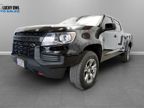 Used 2022 Chevrolet Colorado Z71 w/ Z71 Midnight Edition AWD/4WD image 26