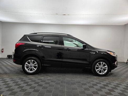 Used 2019 Ford Escape SEL image 7