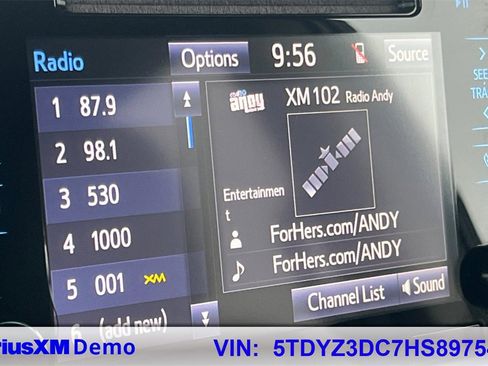 Certified 2017 Toyota Sienna XLE w/ XLE Navigation Package image 31