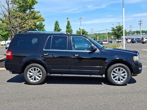 Used 2017 Ford Expedition Limited AWD/4WD image 7
