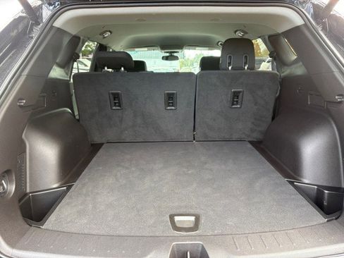 Used 2020 Chevrolet Blazer LT image 14