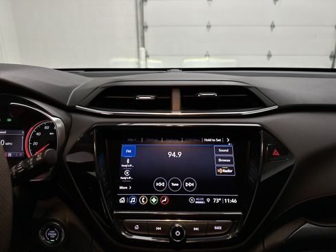 Used 2022 Chevrolet TrailBlazer RS w/ Technology Package AWD/4WD image 29