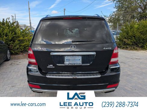Used 2011 Mercedes-Benz GL 450 4MATIC image 4